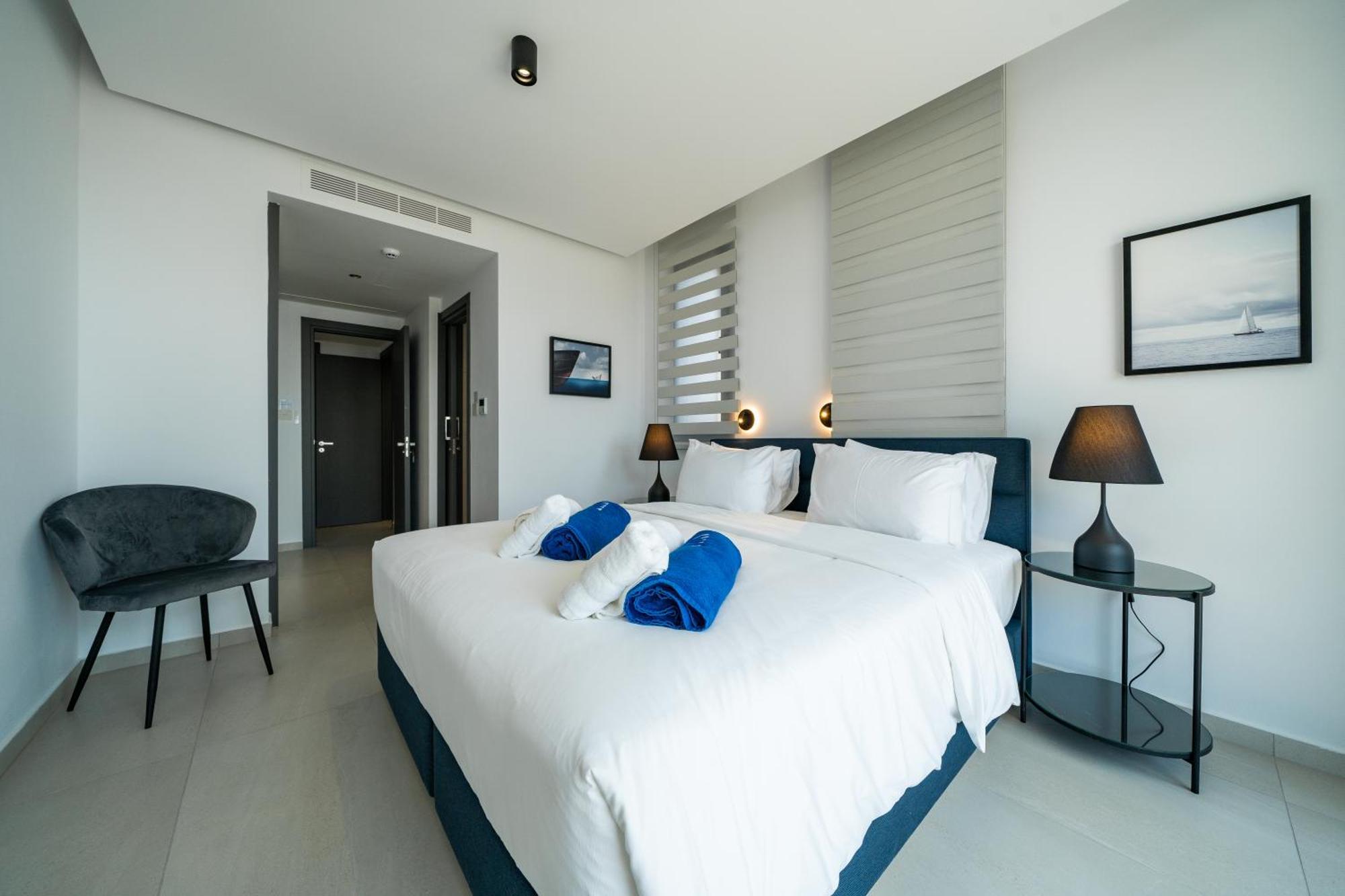 بافوس Waterside Sea View Apartments الغرفة الصورة