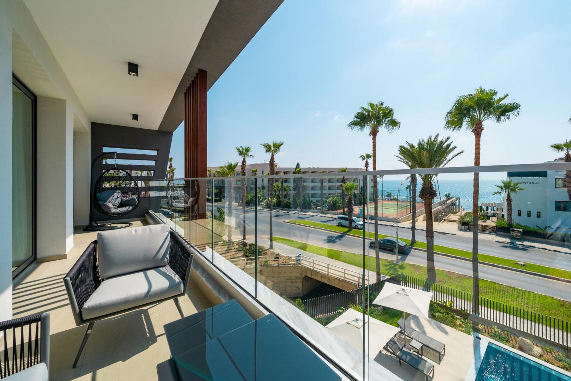 بافوس Waterside Sea View Apartments الغرفة الصورة